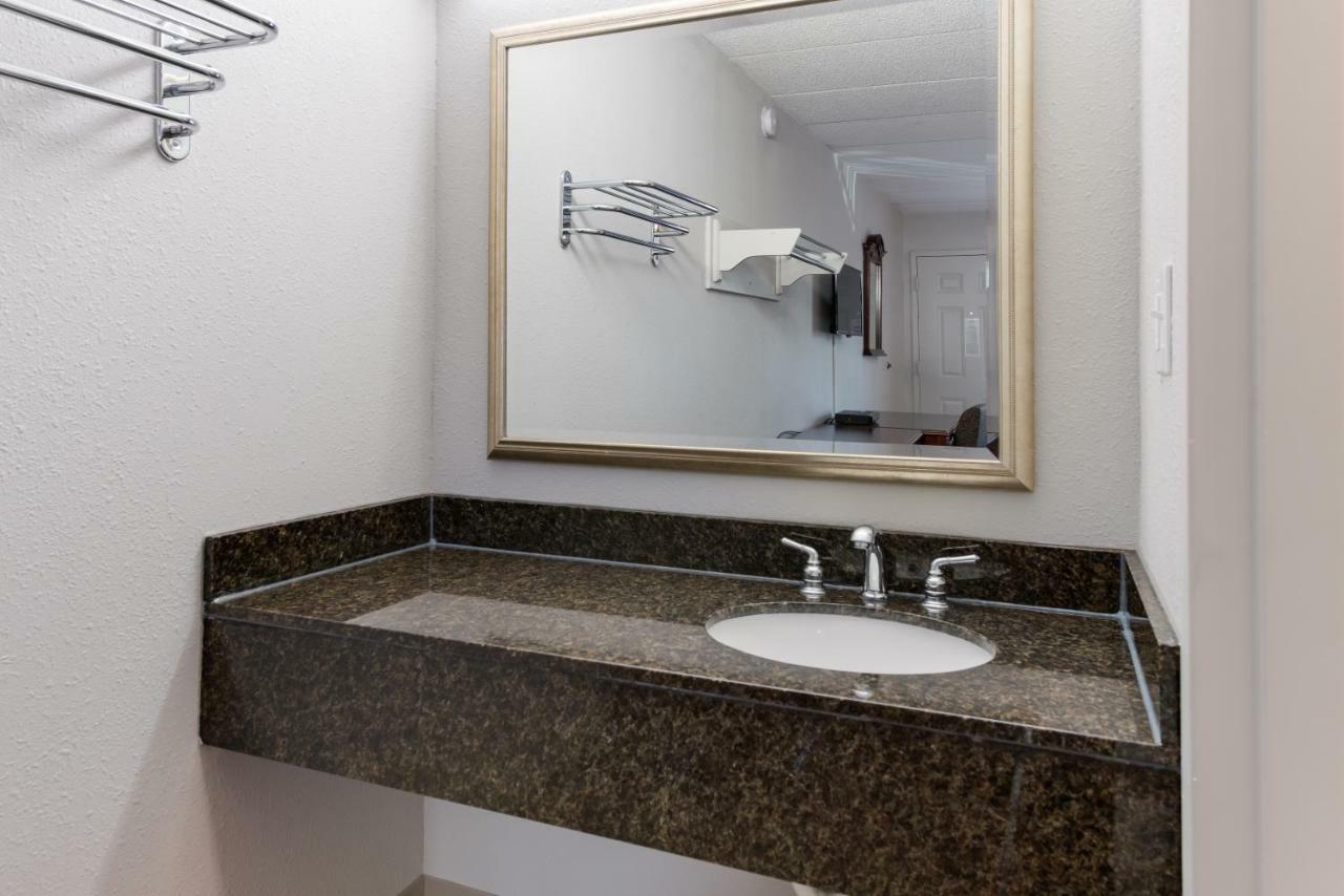 Americas Best Value Inn Колумбус Екстер'єр фото