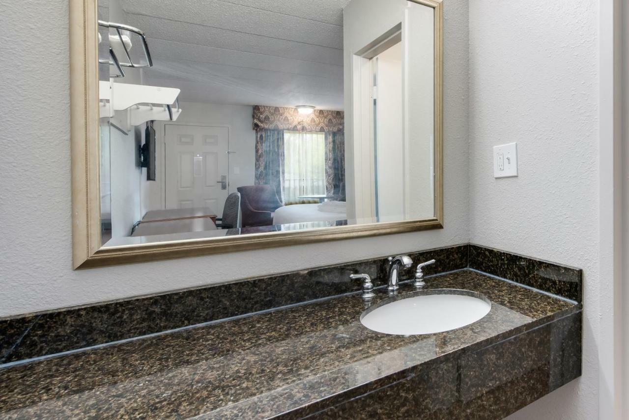 Americas Best Value Inn Колумбус Екстер'єр фото
